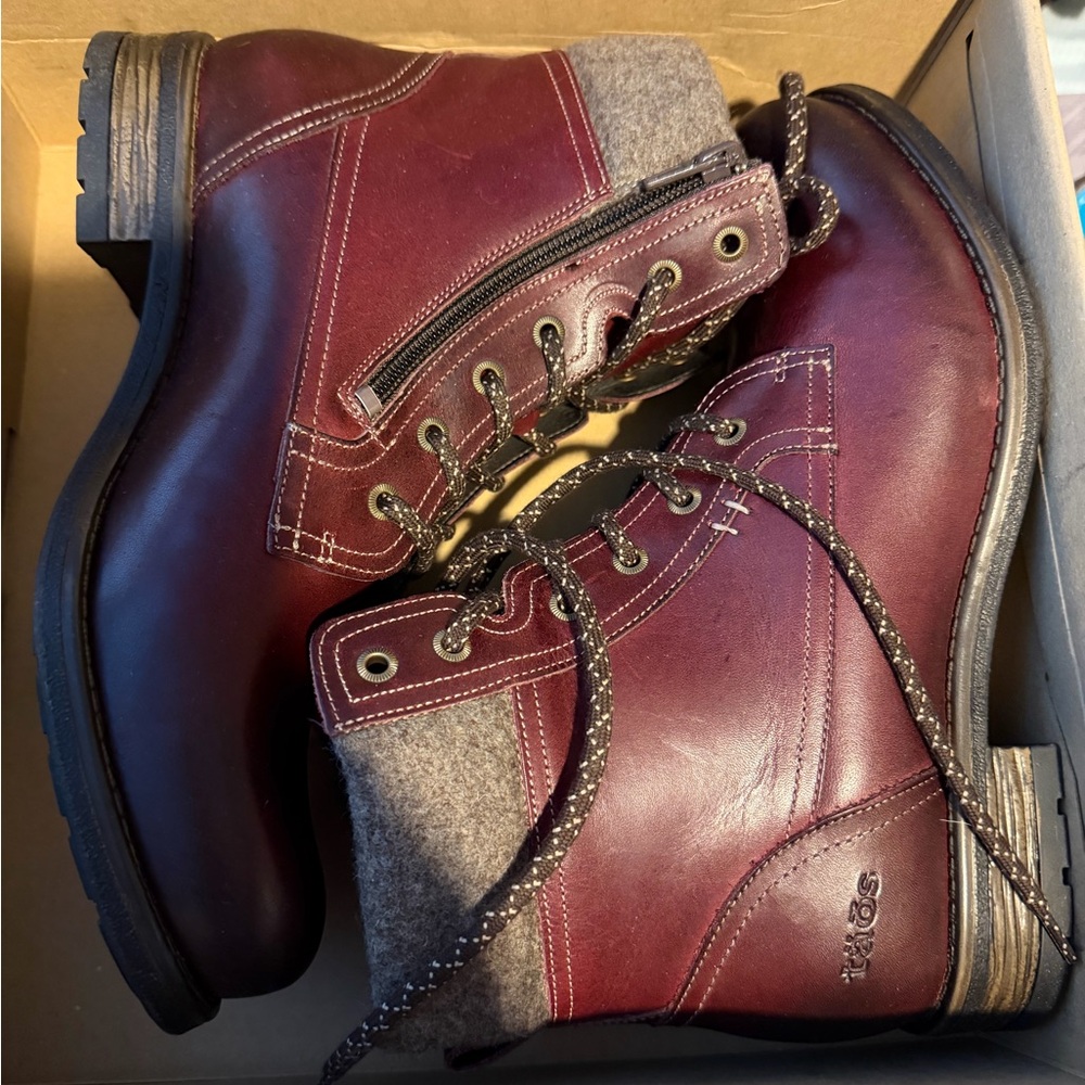 NEW TAOS women's cutie boot in deep red